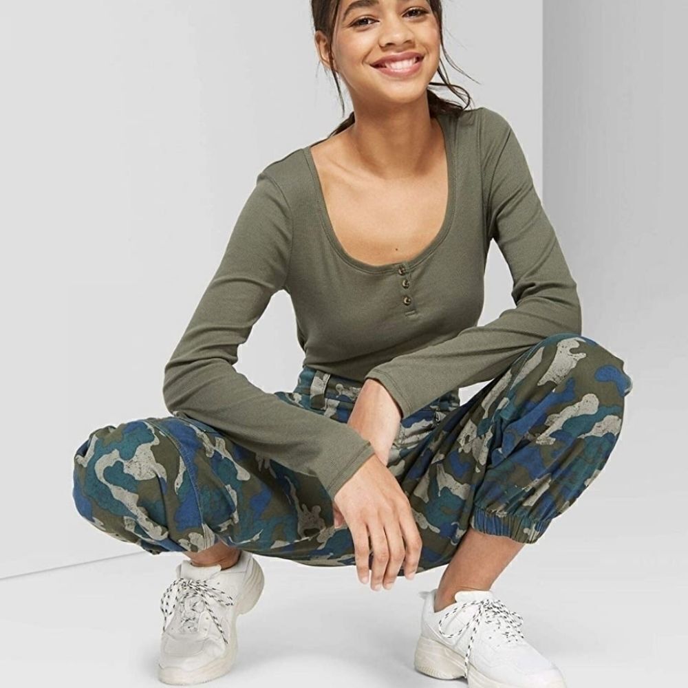 WILD Fable Henley Round Neck Cozy Long Sleeve Top Olive Green
